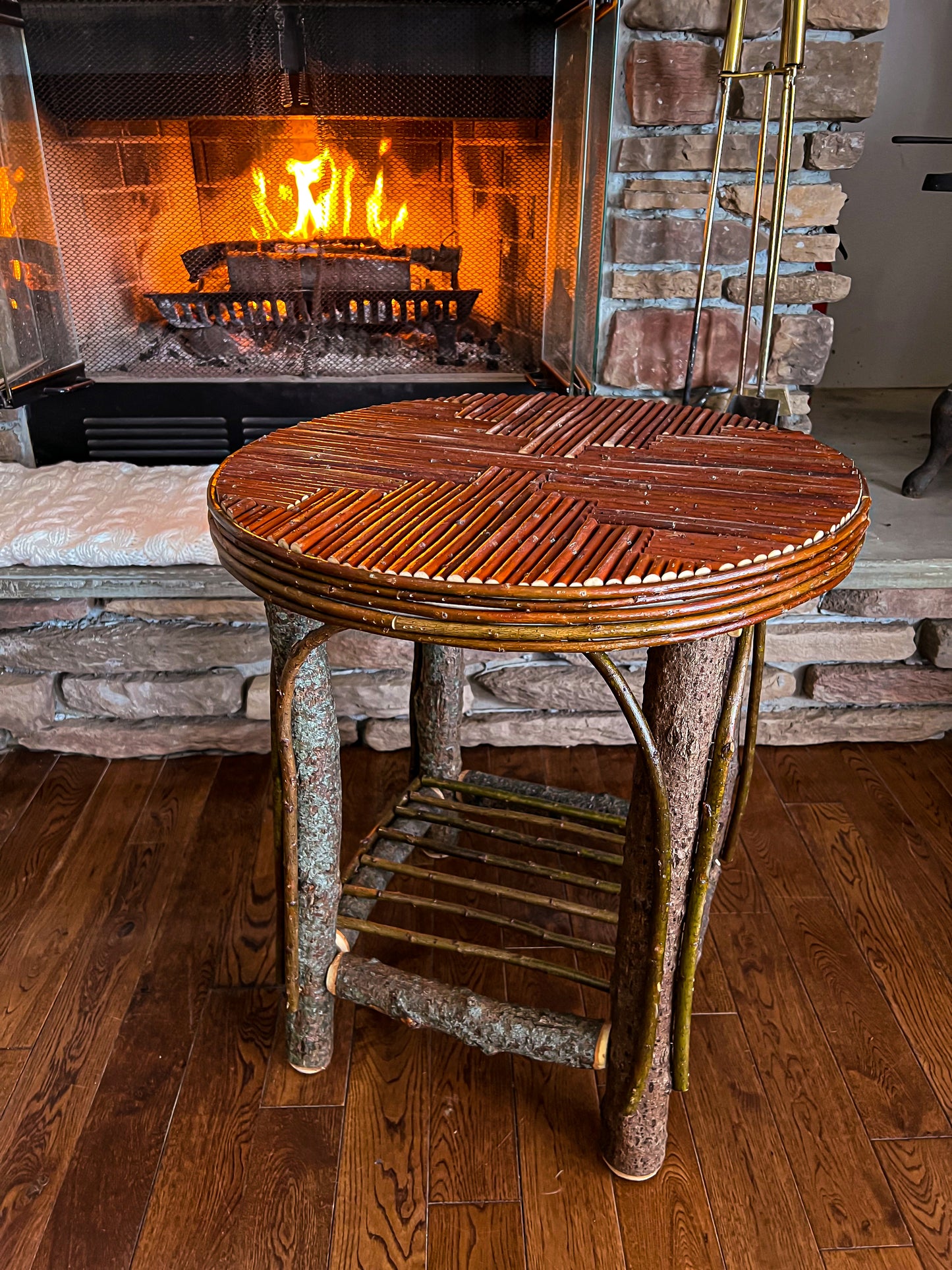Round Side Table